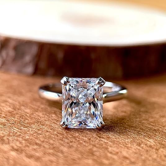 14K 白金订婚戒指,4 克拉明亮式切割订婚戒指,纯 14K 白金莫桑石女士戒指